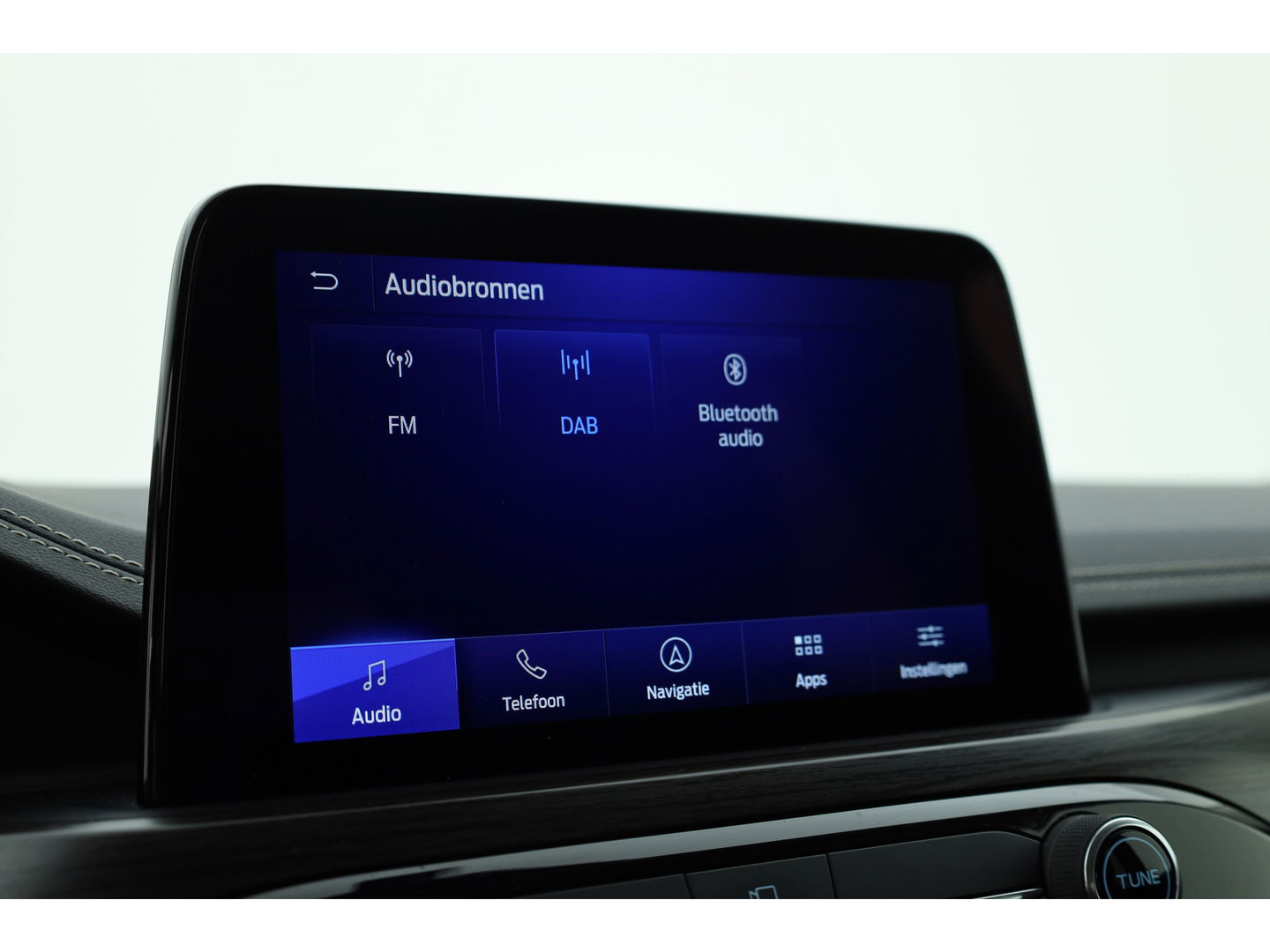 Ford Kuga 2.5 PHEV Vignale | Winterpack | Elek. Trekhaak | HUD | Keyless | B&O | CarPlay | Adapt. Cruise | Camera  | Leder | Elek. Bestuurderst.