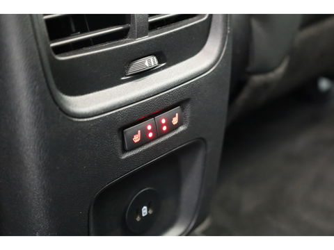 Ford Kuga 2.5 PHEV Vignale | Winterpack | Elek. Trekhaak | HUD | Keyless | B&O | CarPlay | Adapt. Cruise | Camera  | Leder | Elek. Bestuurderst.