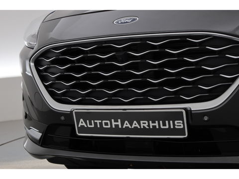 Ford Kuga 2.5 PHEV Vignale | Winterpack | Elek. Trekhaak | HUD | Keyless | B&O | CarPlay | Adapt. Cruise | Camera  | Leder | Elek. Bestuurderst.