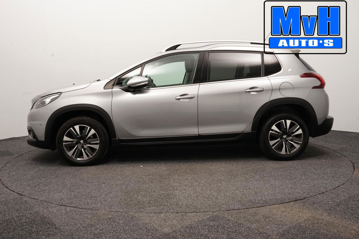 Peugeot 2008 1.2 PureTech Allure|AUTOMAAT|PANO|CLIMA|CARPLAY