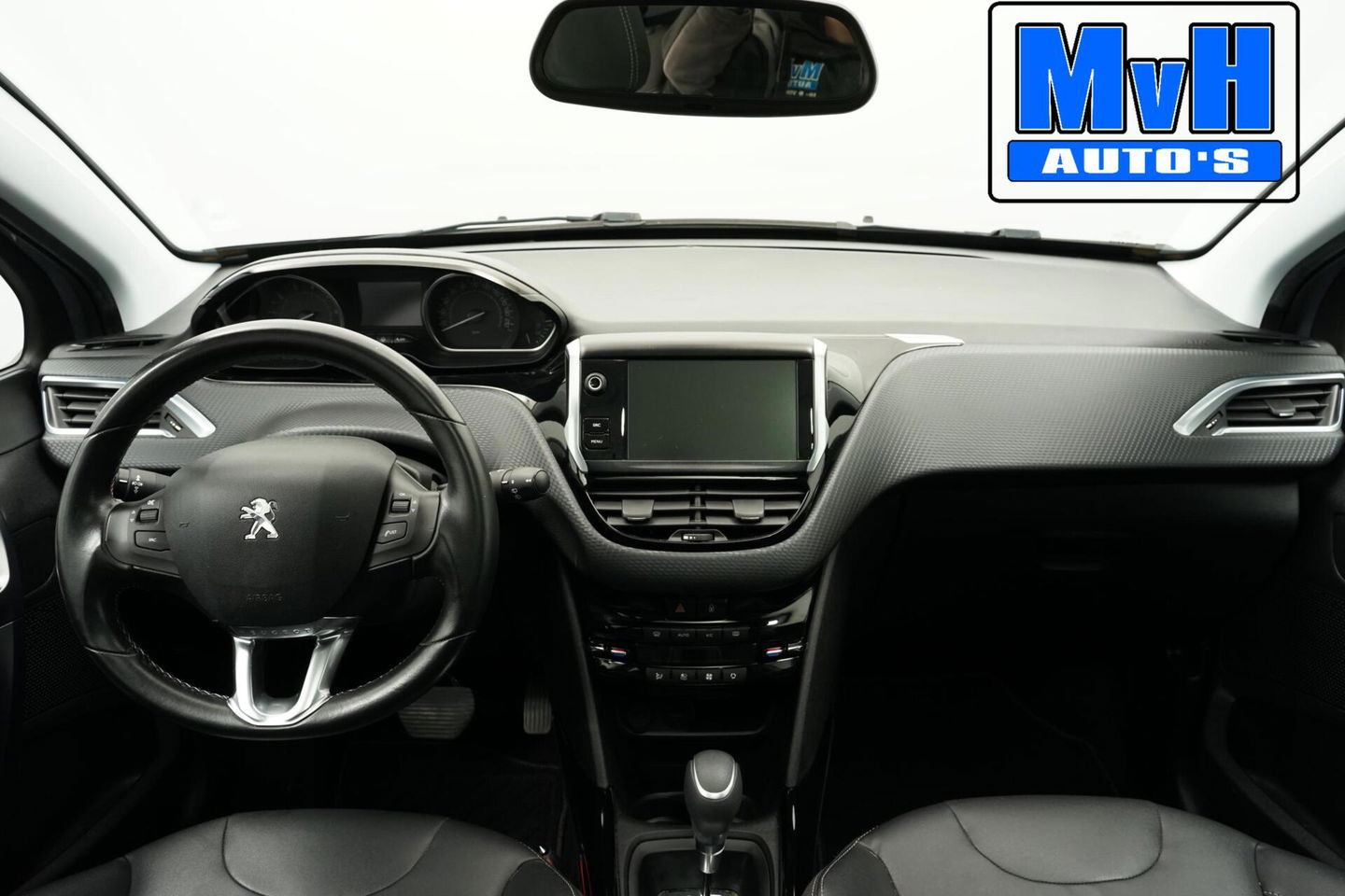 Peugeot 2008 1.2 PureTech Allure|AUTOMAAT|PANO|CLIMA|CARPLAY