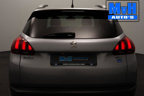 Peugeot 2008 1.2 PureTech Allure|AUTOMAAT|PANO|CLIMA|CARPLAY
