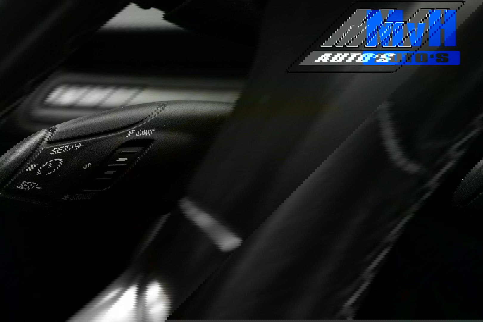 Peugeot 2008 1.2 PureTech Allure|AUTOMAAT|PANO|CLIMA|CARPLAY