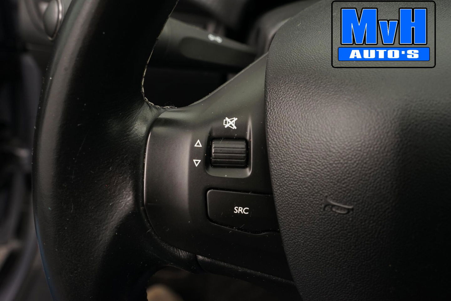 Peugeot 2008 1.2 PureTech Allure|AUTOMAAT|PANO|CLIMA|CARPLAY