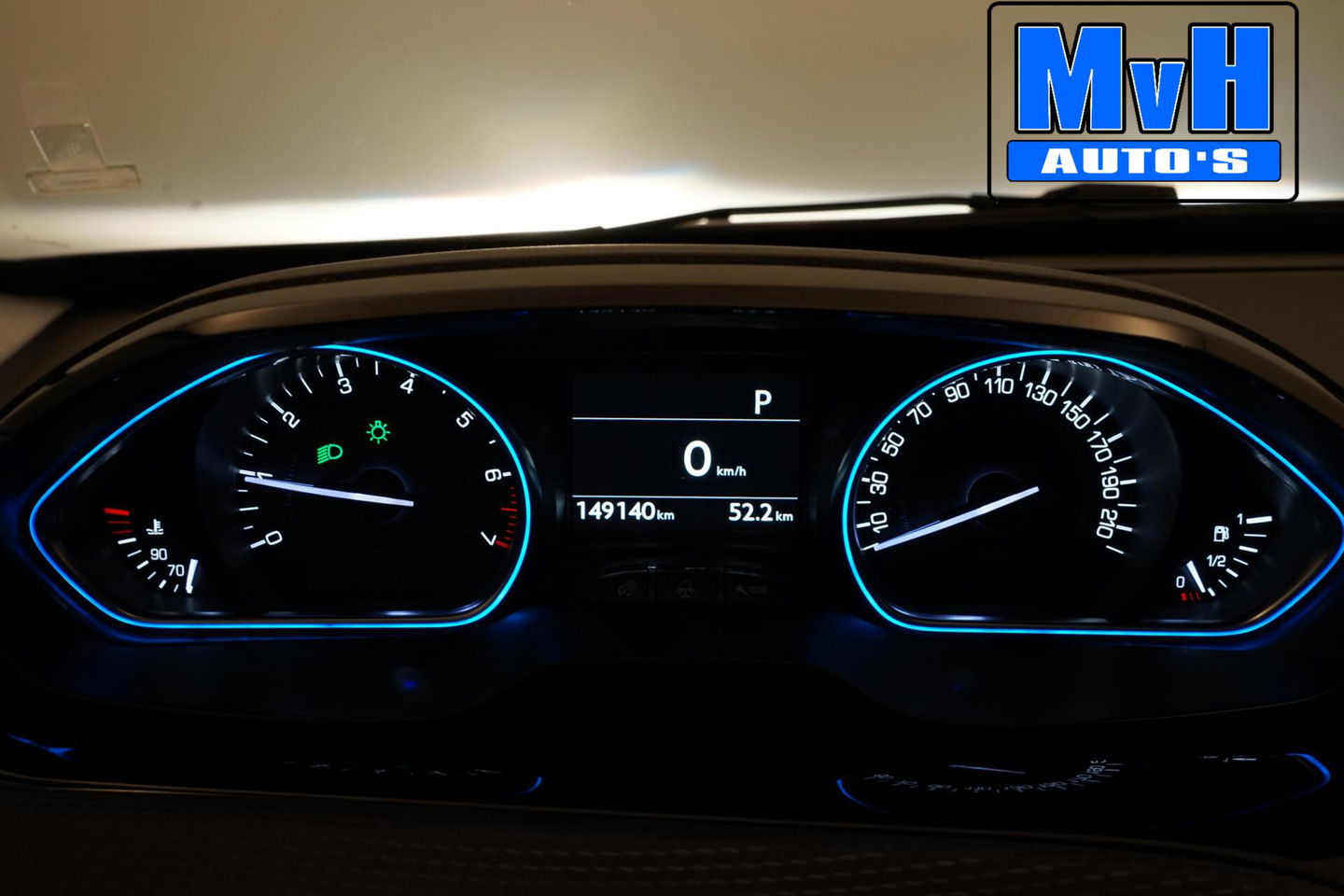 Peugeot 2008 1.2 PureTech Allure|AUTOMAAT|PANO|CLIMA|CARPLAY