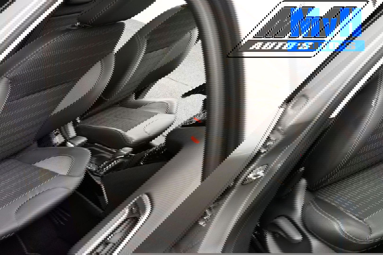 Peugeot 2008 1.2 PureTech Allure|AUTOMAAT|PANO|CLIMA|CARPLAY