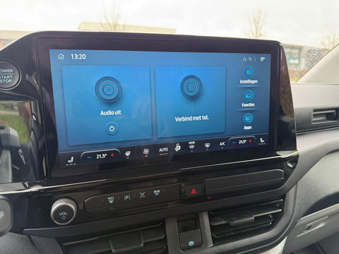 Ford Transit Custom 320 2.5 PHEV L2H1 Sport