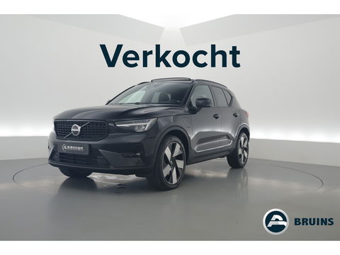 Volvo XC40 1.5 T4 Plug-in hybrid Ultimate Dark | Facelift | Pano-dak | H&K Audio | 20 inch | elek. stoelen | stoel + stuurverw. |