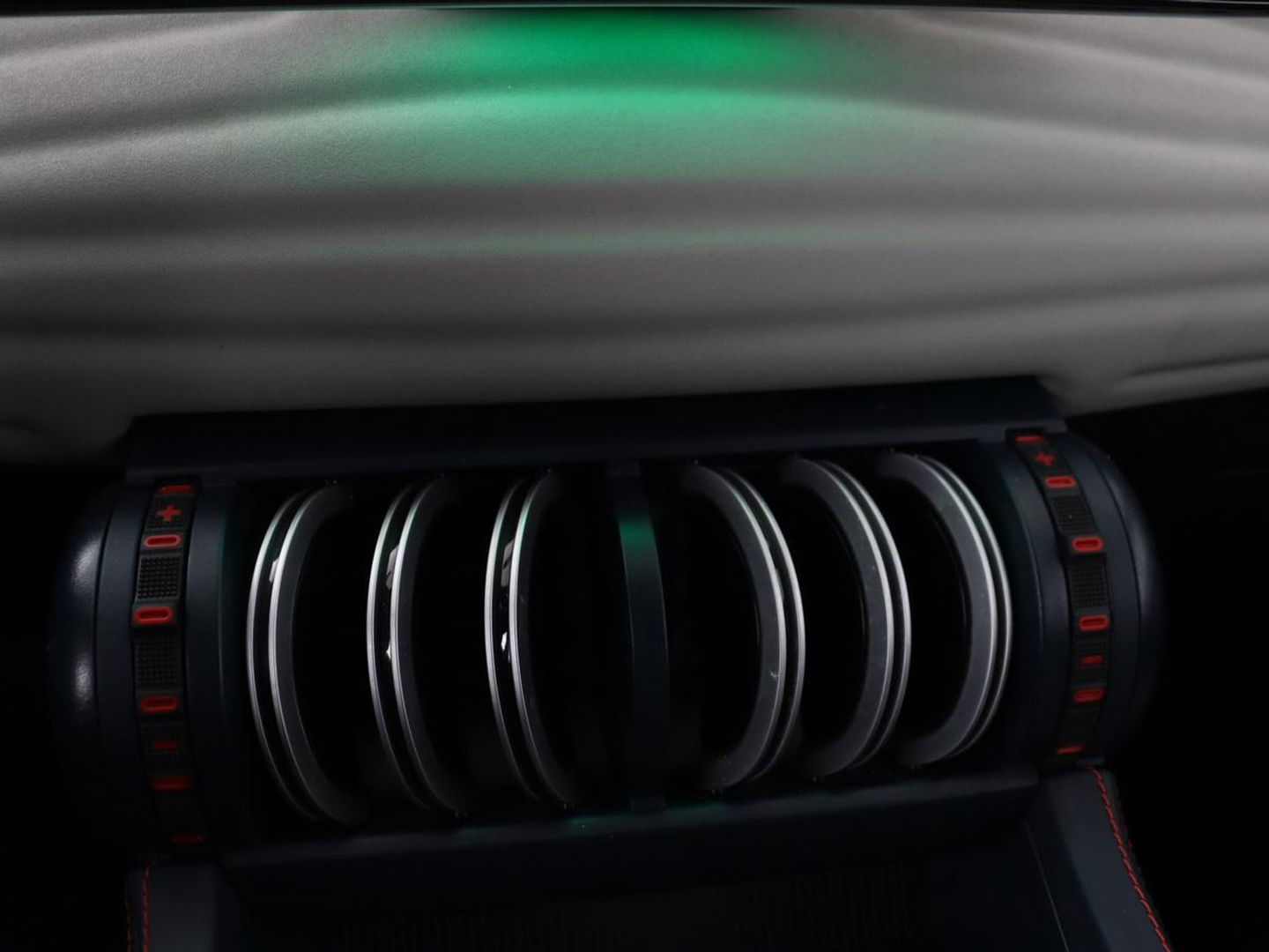 BYD ATTO 3 Comfort 60 kWh | Panoramadak | Warmtepomp | Leder | Stoelverwarming | 360 Camera | Carplay | Adaptive cruise | 18'' | Keyless | Full LED