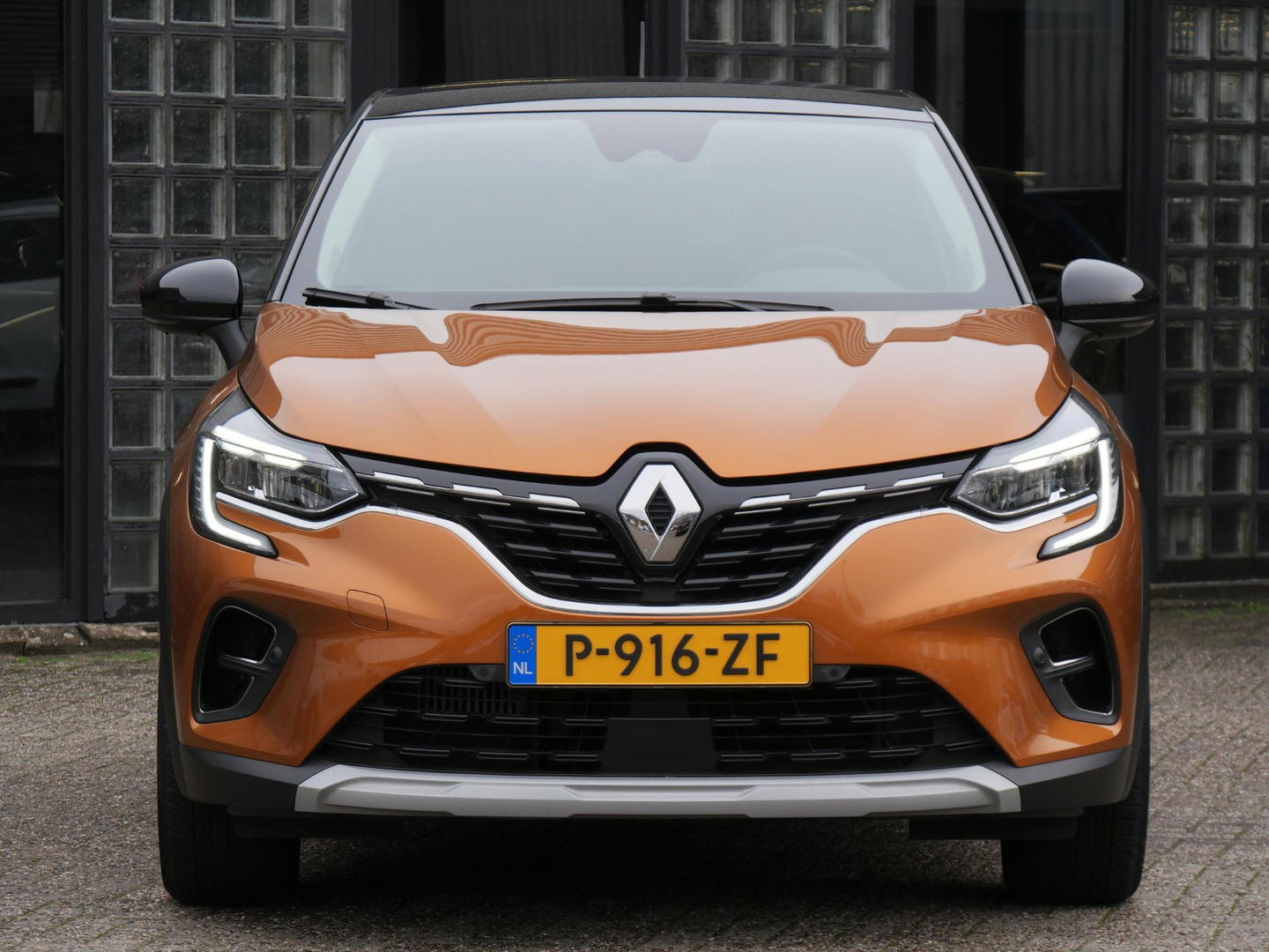 Renault Captur 1.0TCE INTENS/ KEYLESS/ PDC V+A/ CAMERA/ ALL-SEASON/ NL-AUTO