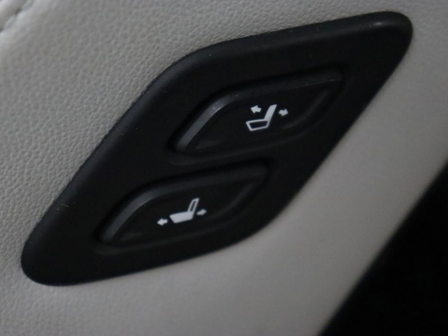 Hyundai Tucson 1.6 T-GDI PHEV Premium Sky AWD | Panoramadak | Stoelventilatie | Leder | 360 Camera | Carplay | Adaptive cruise | Keyless | Navigatie | Memory | Achterbankverwarming | Full LED | Plug In