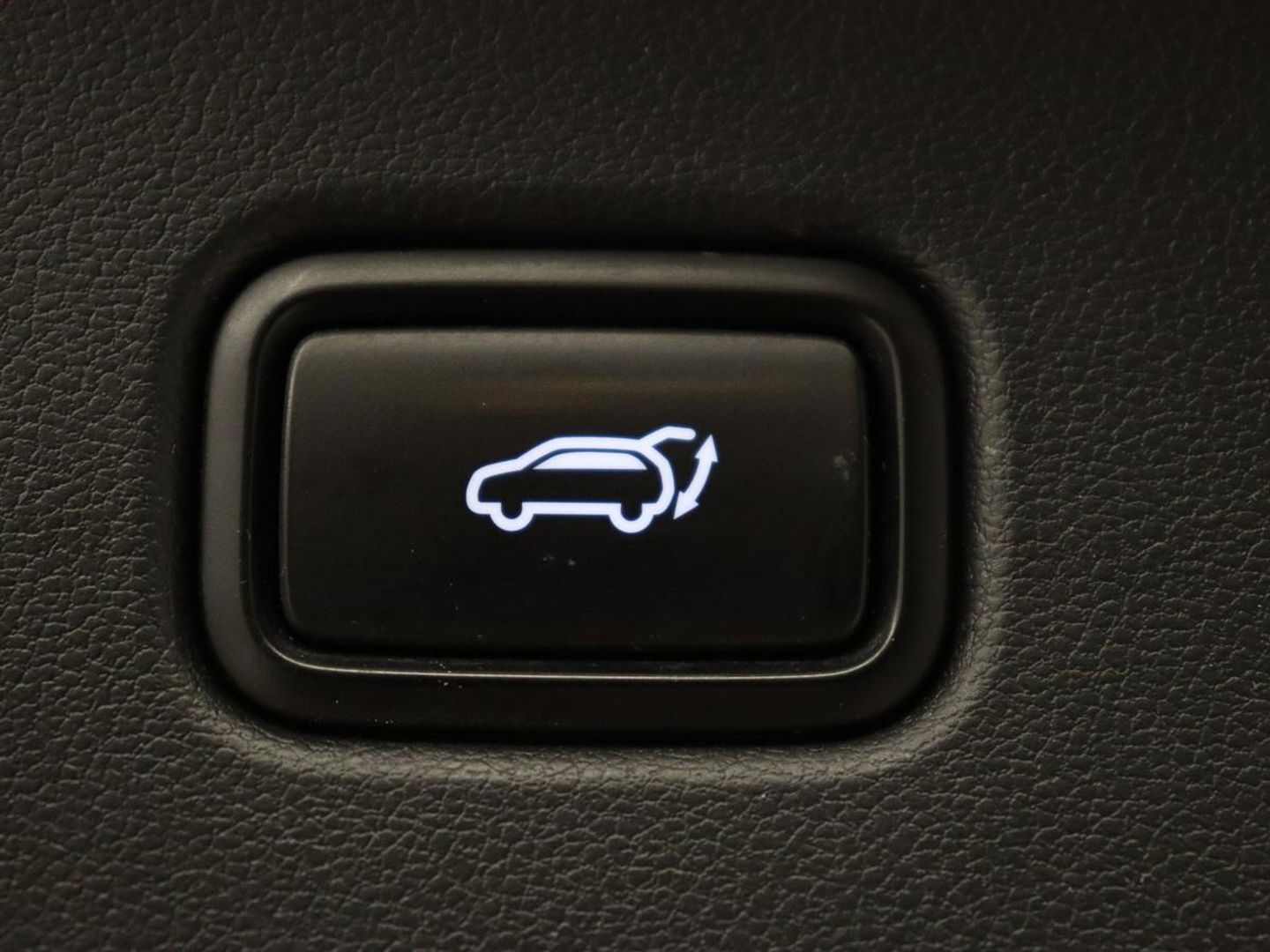 Hyundai Tucson 1.6 T-GDI PHEV Premium Sky AWD | Panoramadak | Stoelventilatie | Leder | 360 Camera | Carplay | Adaptive cruise | Keyless | Navigatie | Memory | Achterbankverwarming | Full LED | Plug In