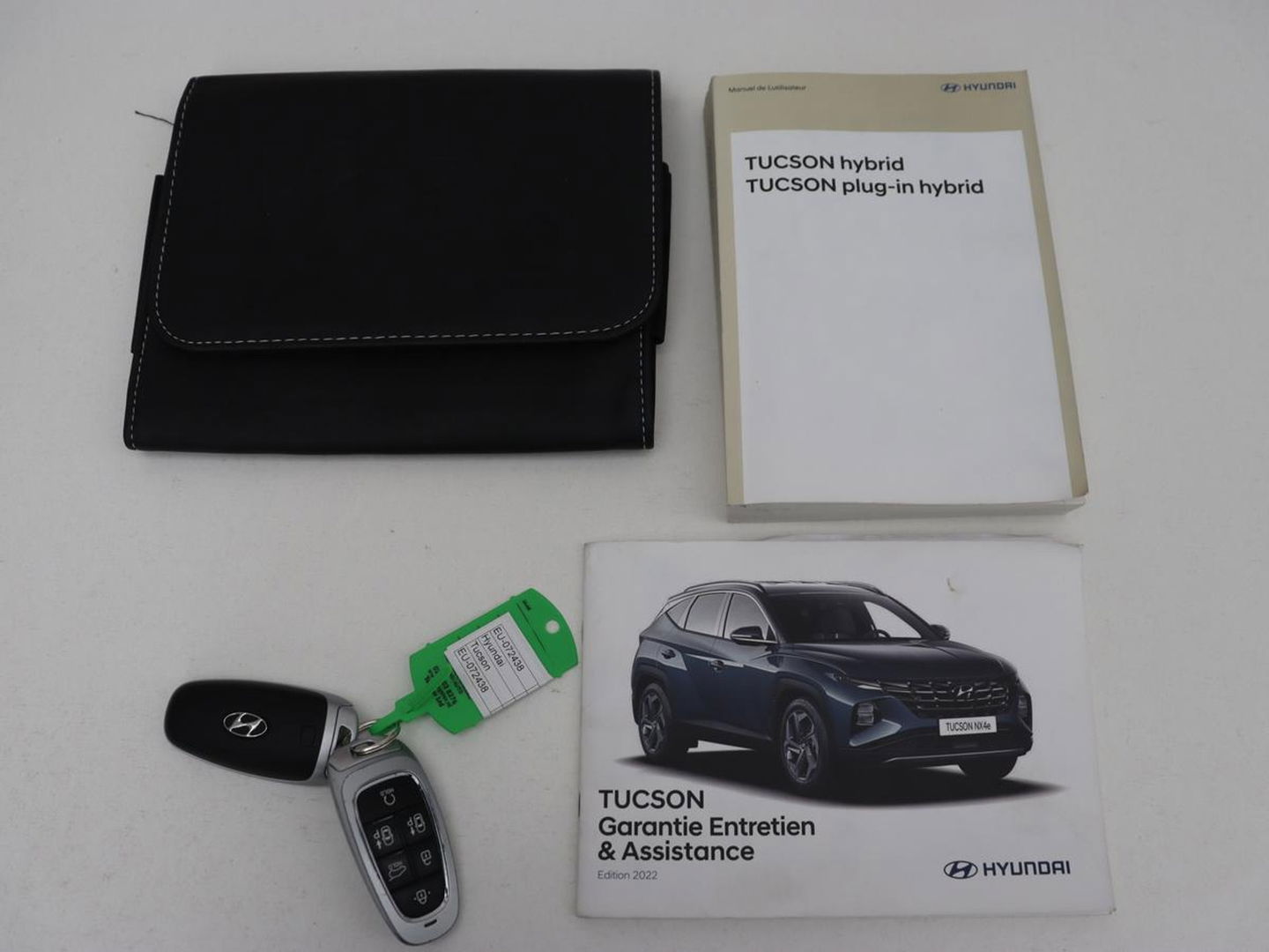 Hyundai Tucson 1.6 T-GDI PHEV Premium Sky AWD | Panoramadak | Stoelventilatie | Leder | 360 Camera | Carplay | Adaptive cruise | Keyless | Navigatie | Memory | Achterbankverwarming | Full LED | Plug In