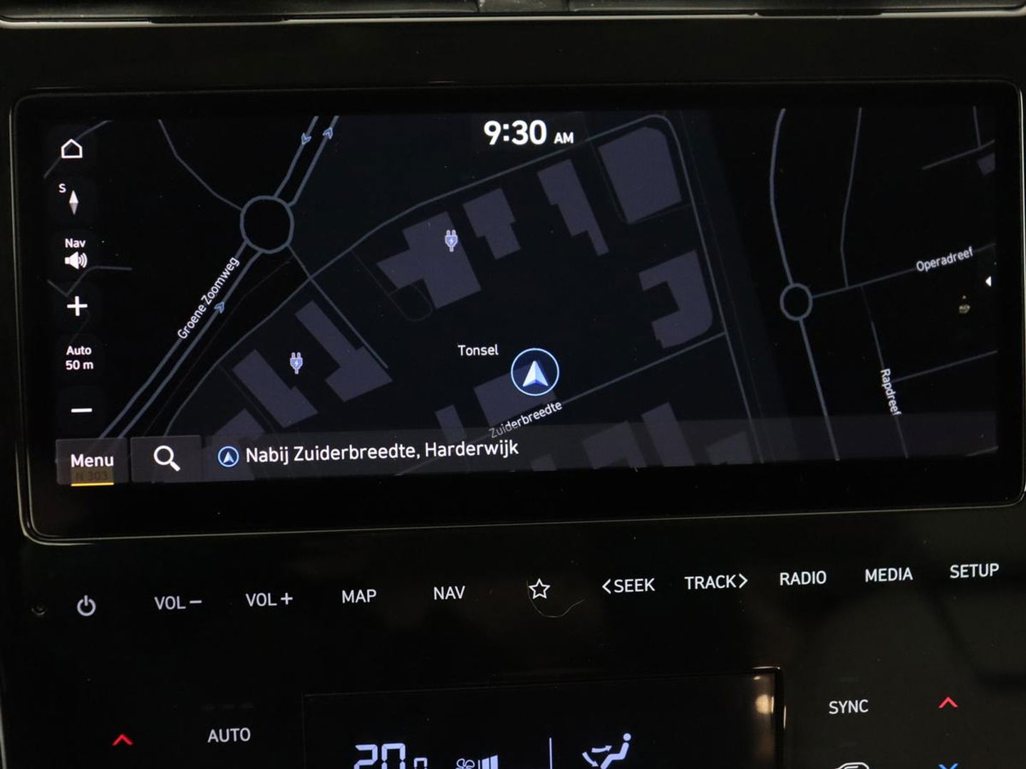 Hyundai Tucson 1.6 T-GDI PHEV Premium Sky AWD | Panoramadak | Stoelventilatie | Leder | 360 Camera | Carplay | Adaptive cruise | Keyless | Navigatie | Memory | Achterbankverwarming | Full LED | Plug In