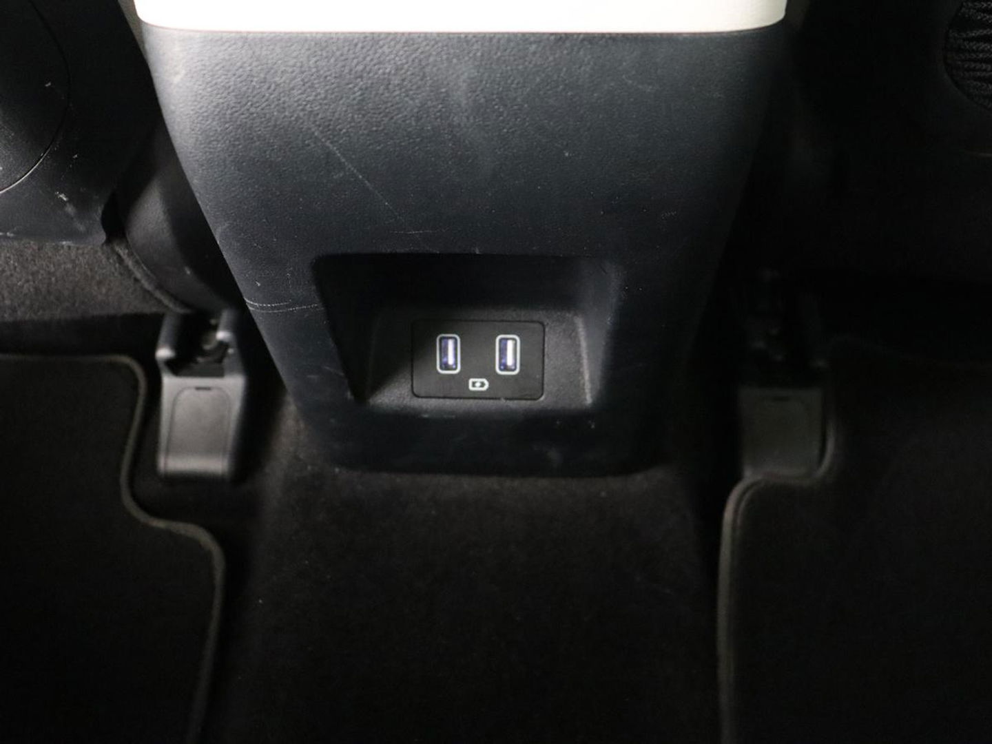 Hyundai Tucson 1.6 T-GDI PHEV Premium Sky AWD | Panoramadak | Stoelventilatie | Leder | 360 Camera | Carplay | Adaptive cruise | Keyless | Navigatie | Memory | Achterbankverwarming | Full LED | Plug In