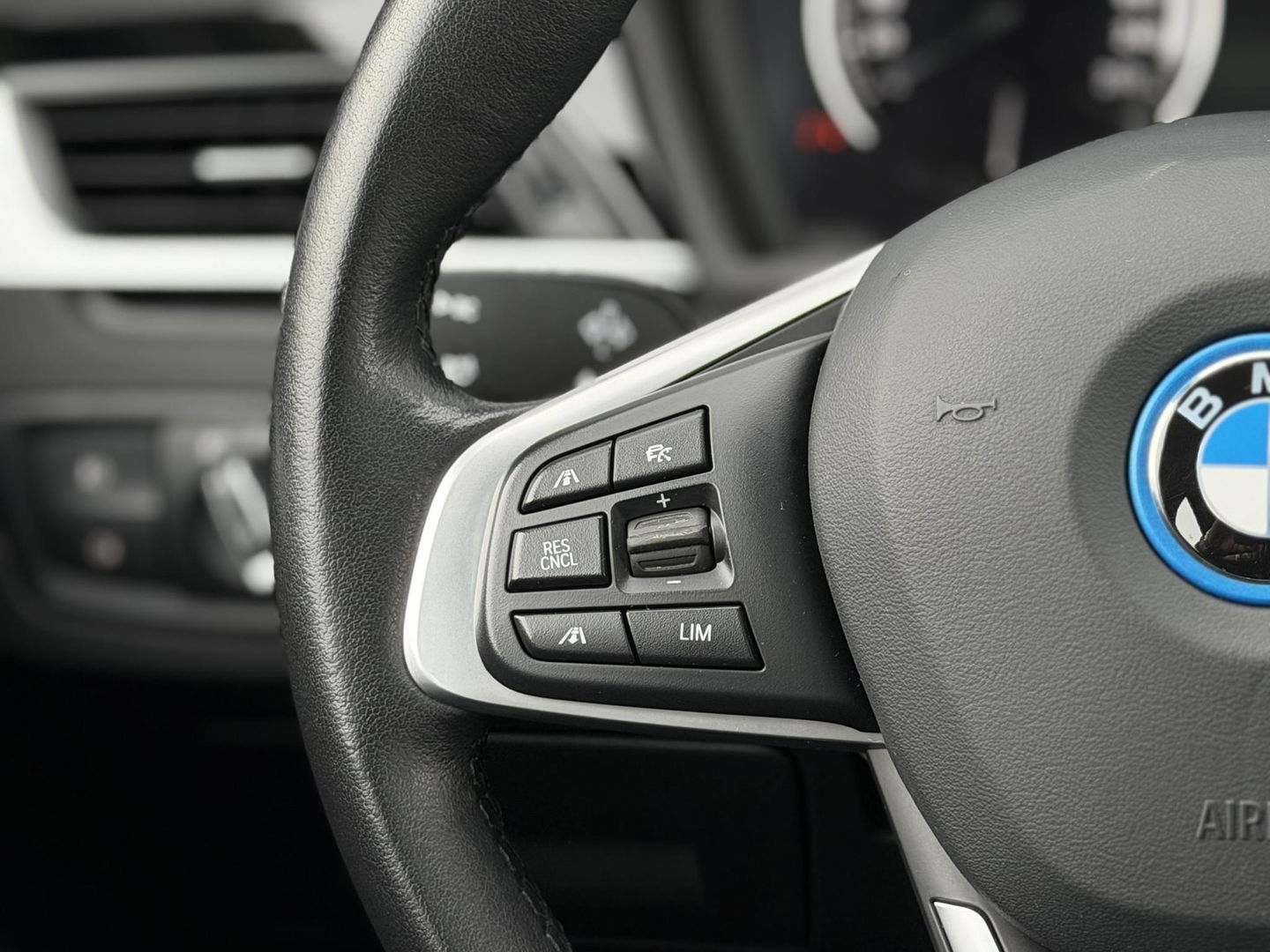 BMW X1 xDrive25e High Ex. Sport Line |Pano|Driving Ass. Plus|ACC|HUD|