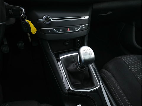 Peugeot 308 SW 1.6 BlueHDI Blue Lease Executive *PANO | NAVI-FULLMAP | ECC | PDC | CRUISE | CAMERA | TOWBAR | COMFORT-SEATS | 16''ALU*