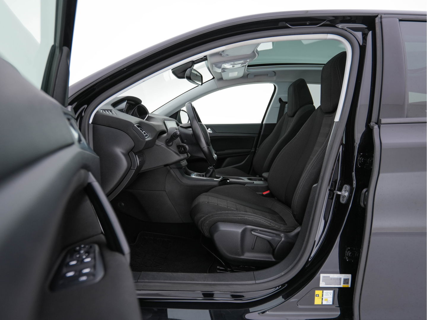 Peugeot 308 SW 1.6 BlueHDI Blue Lease Executive *PANO | NAVI-FULLMAP | ECC | PDC | CRUISE | CAMERA | TOWBAR | COMFORT-SEATS | 16''ALU*