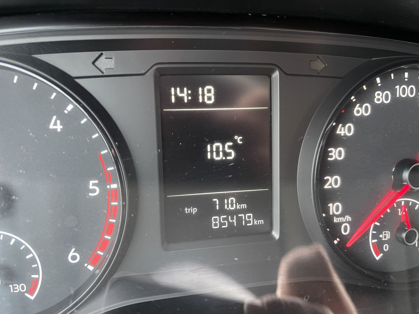 Volkswagen Amarok 3.0 TDI 164pk 4 Motion Plus Cab Trendline / 2 persoons / vaste prijs rijklaar € 19.950 ex btw / lease vanaf € 336 / 4x4 / airco / trekhaak 3000 kg / euro 6 diesel / bpm vrij