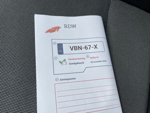 Volkswagen Amarok 3.0 TDI 164pk 4 Motion Plus Cab Trendline / 2 persoons / vaste prijs rijklaar € 19.950 ex btw / lease vanaf € 336 / 4x4 / airco / trekhaak 3000 kg / euro 6 diesel / bpm vrij