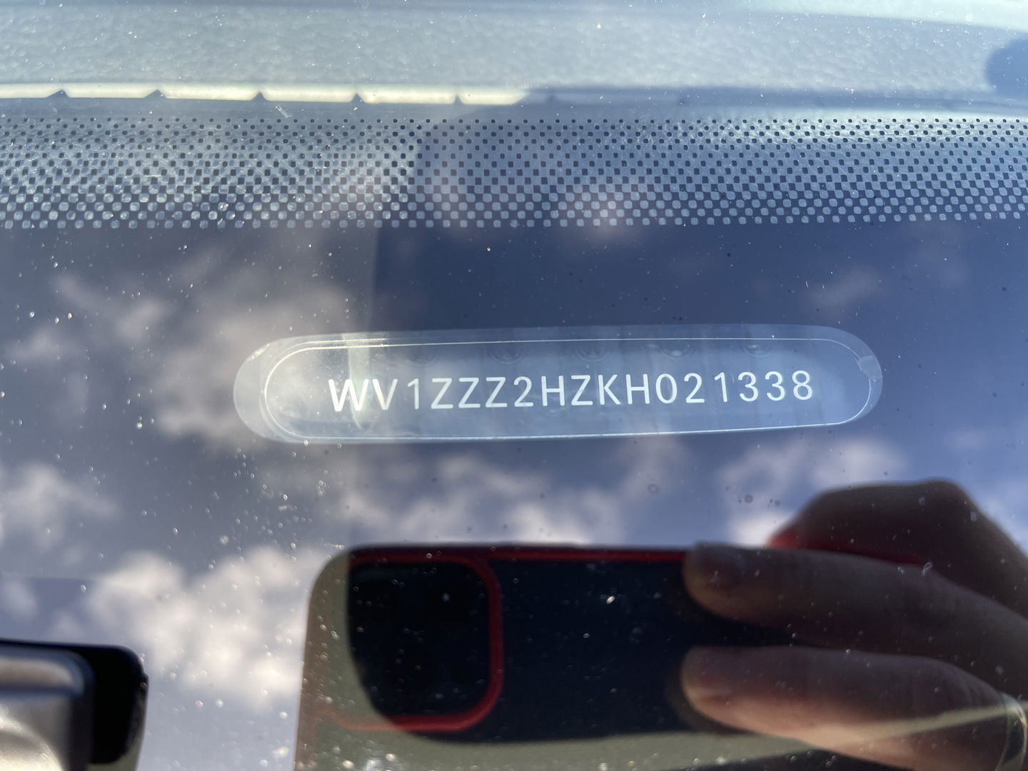 Volkswagen Amarok 3.0 TDI 164pk 4 Motion Plus Cab Trendline / 2 persoons / vaste prijs rijklaar € 19.950 ex btw / lease vanaf € 336 / 4x4 / airco / trekhaak 3000 kg / euro 6 diesel / bpm vrij