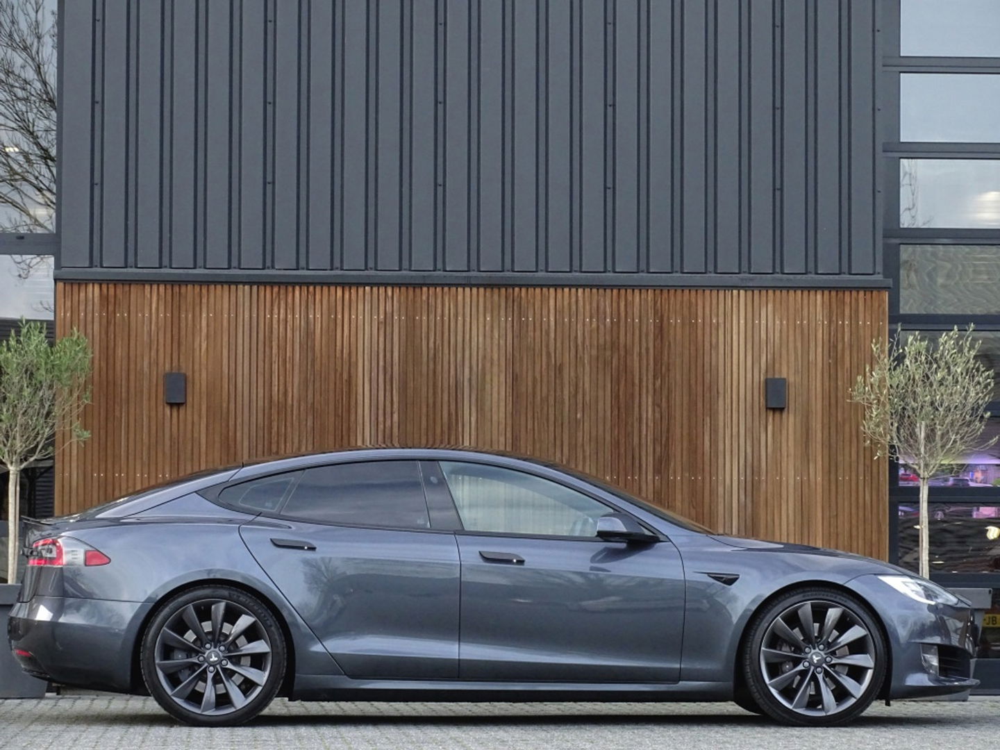 tesla motors MODEL S 90D Base 423PK / alcantara / *NAP*