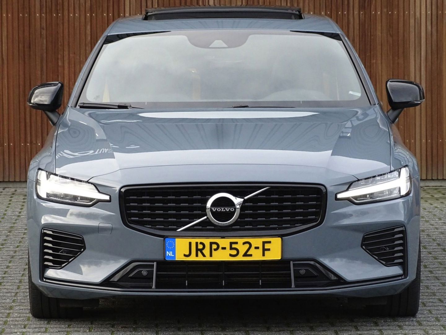 Volvo S60 T8 405PK Polestar Engineerd AWD / Brembo / Harman Kardon / LED