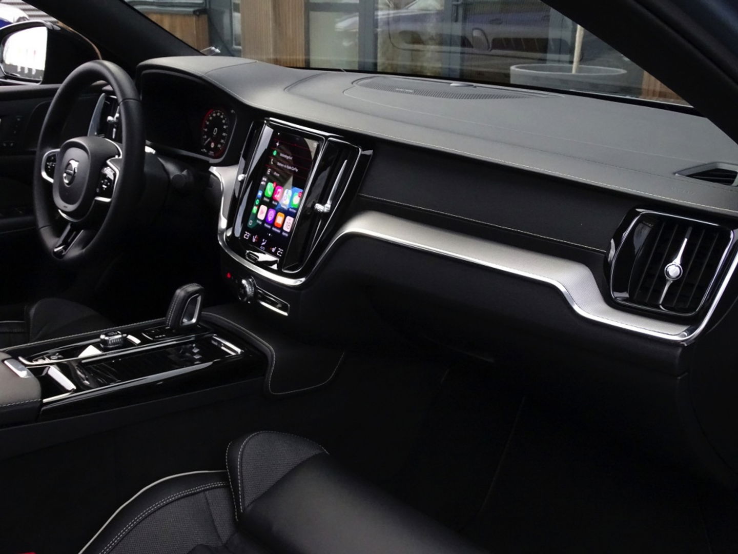 Volvo S60 T8 405PK Polestar Engineerd AWD / Brembo / Harman Kardon / LED