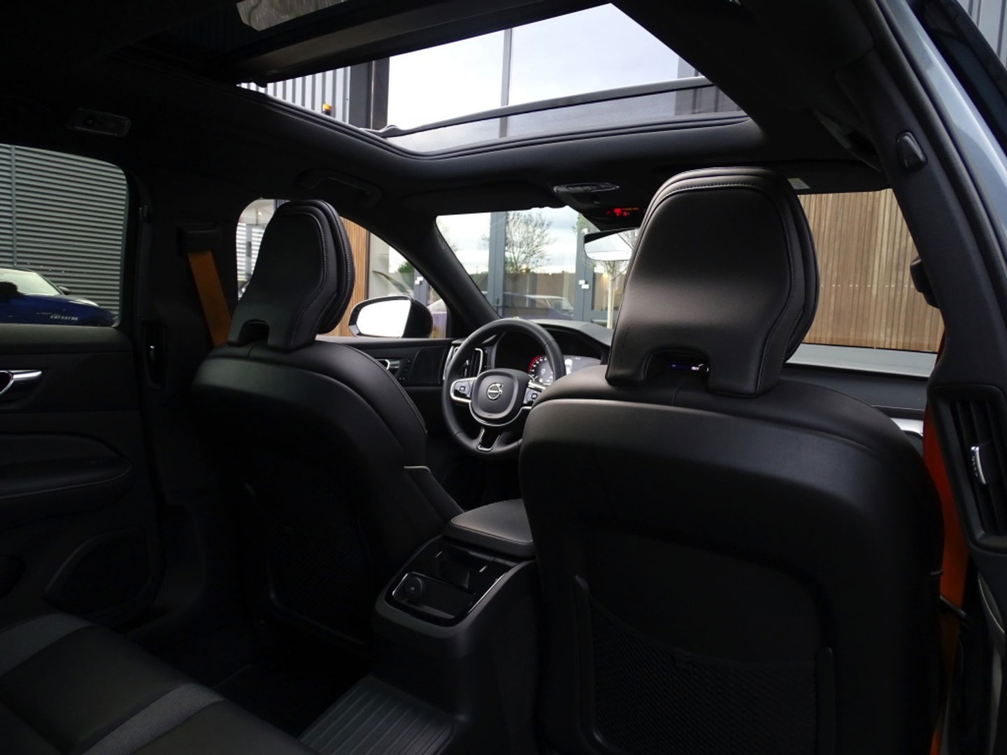 Volvo S60 T8 405PK Polestar Engineerd AWD / Brembo / Harman Kardon / LED