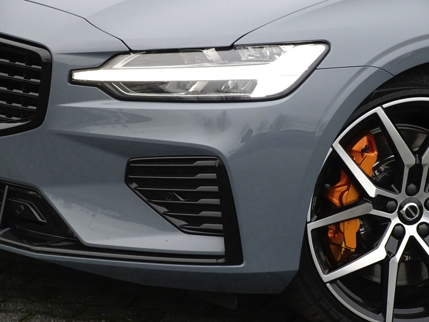 Volvo S60 T8 405PK Polestar Engineerd AWD / Brembo / Harman Kardon / LED