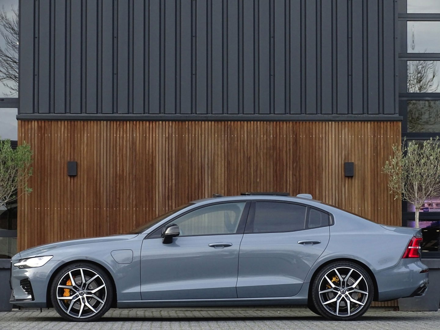 Volvo S60 T8 405PK Polestar Engineerd AWD / Brembo / Harman Kardon / LED