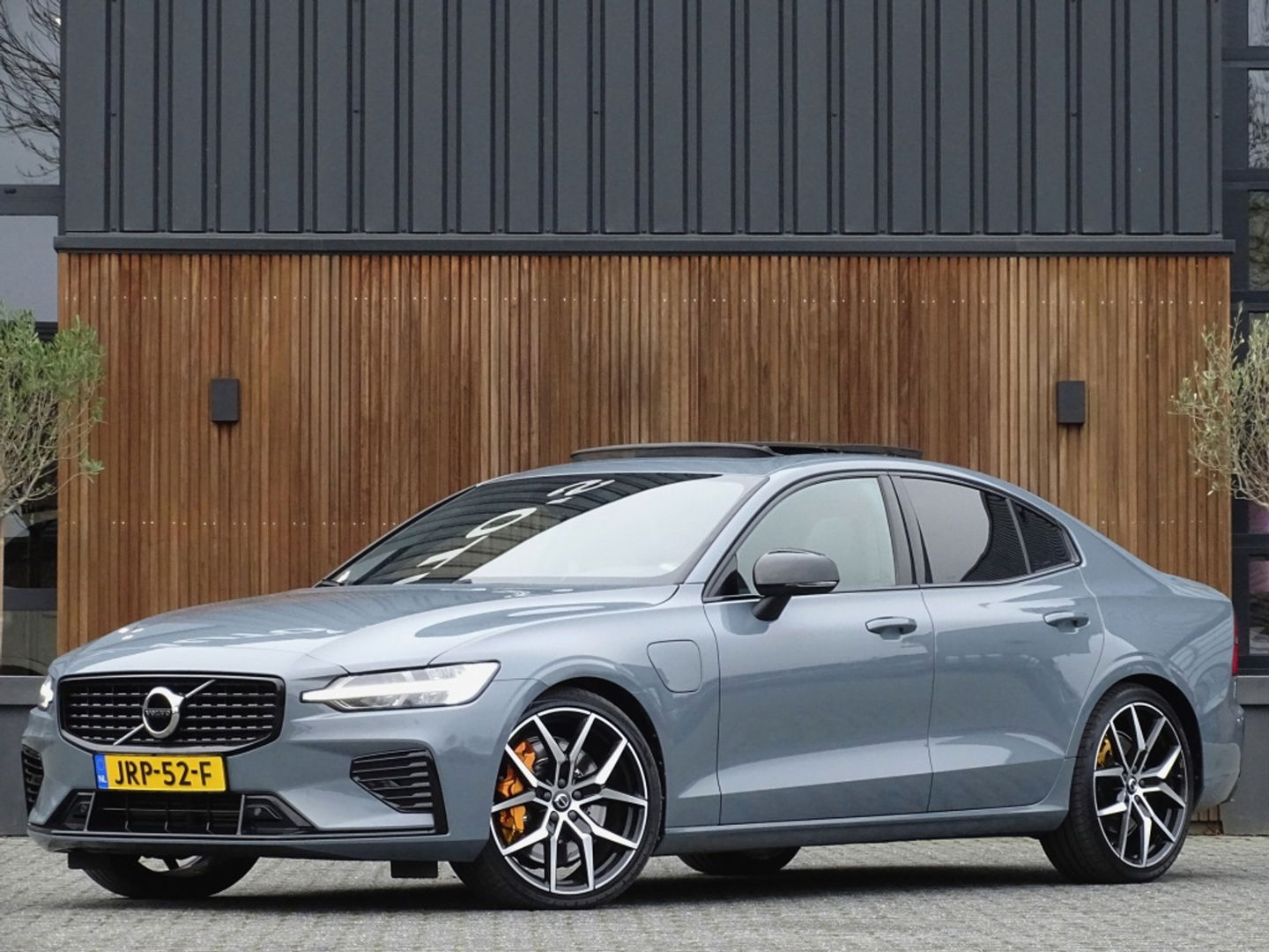 Volvo S60 T8 405PK Polestar Engineerd AWD / Brembo / Harman Kardon / LED