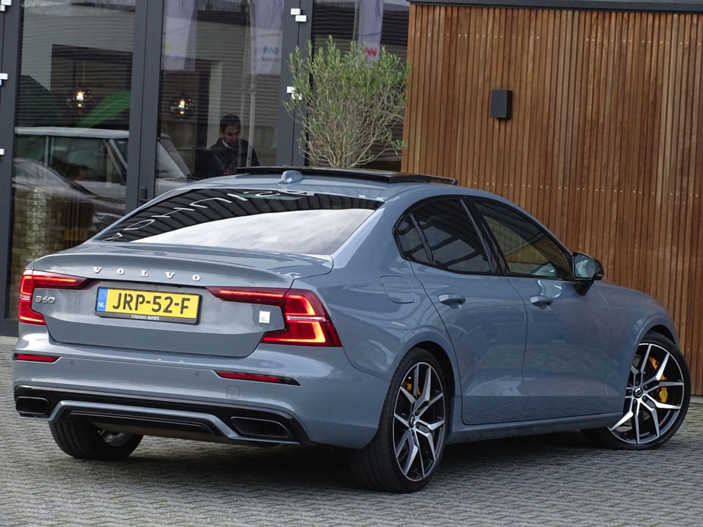 Volvo S60 T8 405PK Polestar Engineerd AWD / Brembo / Harman Kardon / LED