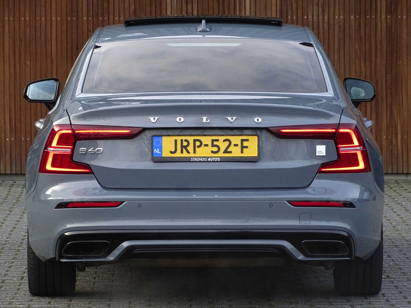 Volvo S60 T8 405PK Polestar Engineerd AWD / Brembo / Harman Kardon / LED