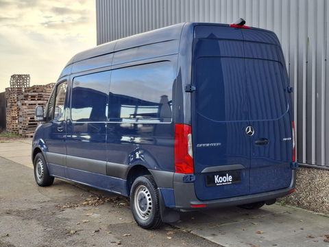 Mercedes-Benz Sprinter Mercedes Sprinter 311 CDI L2H2 / AIRCO / CAMERA / 3 ZITS / DEALER ONDERHOUDEN