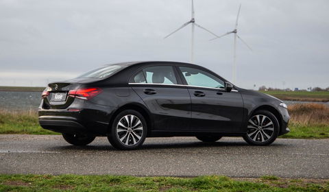 Mercedes-Benz A-Klasse 250 e Business Solution Luxury Limited AUTOMAAT / LEDER / CRUISE CONTROLE / CAMERA / CARPLAY