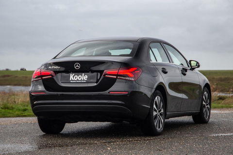 Mercedes-Benz A-Klasse 250 e Business Solution Luxury Limited AUTOMAAT / LEDER / CRUISE CONTROLE / CAMERA / CARPLAY
