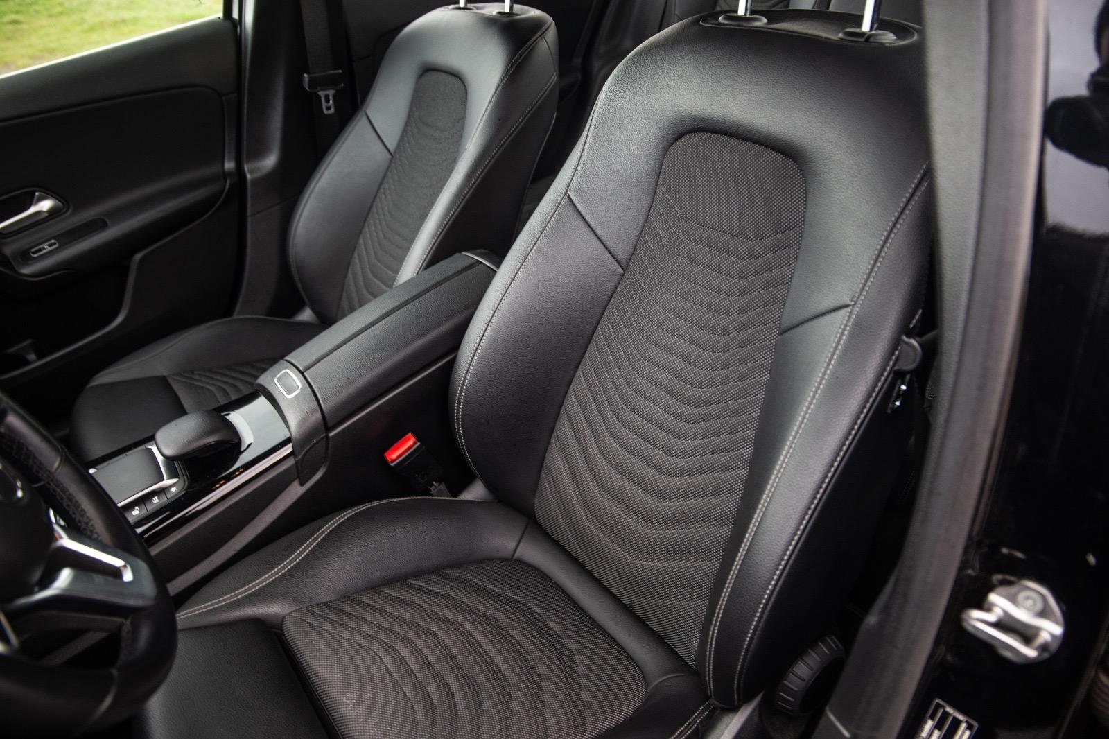 Mercedes-Benz A-Klasse 250 e Business Solution Luxury Limited AUTOMAAT / LEDER / CRUISE CONTROLE / CAMERA / CARPLAY