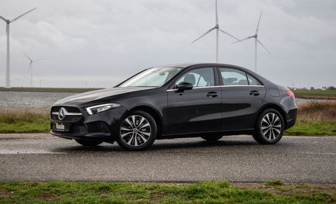 Mercedes-Benz A-Klasse 250 e Business Solution Luxury Limited AUTOMAAT / LEDER / CRUISE CONTROLE / CAMERA / CARPLAY