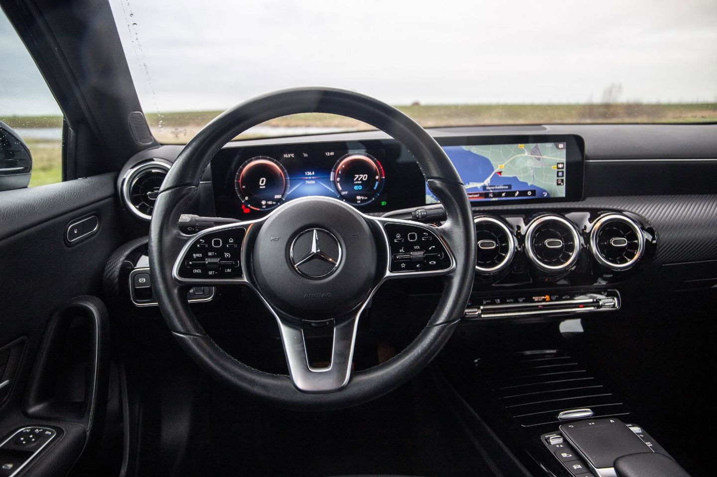 Mercedes-Benz A-Klasse 250 e Business Solution Luxury Limited AUTOMAAT / LEDER / CRUISE CONTROLE / CAMERA / CARPLAY