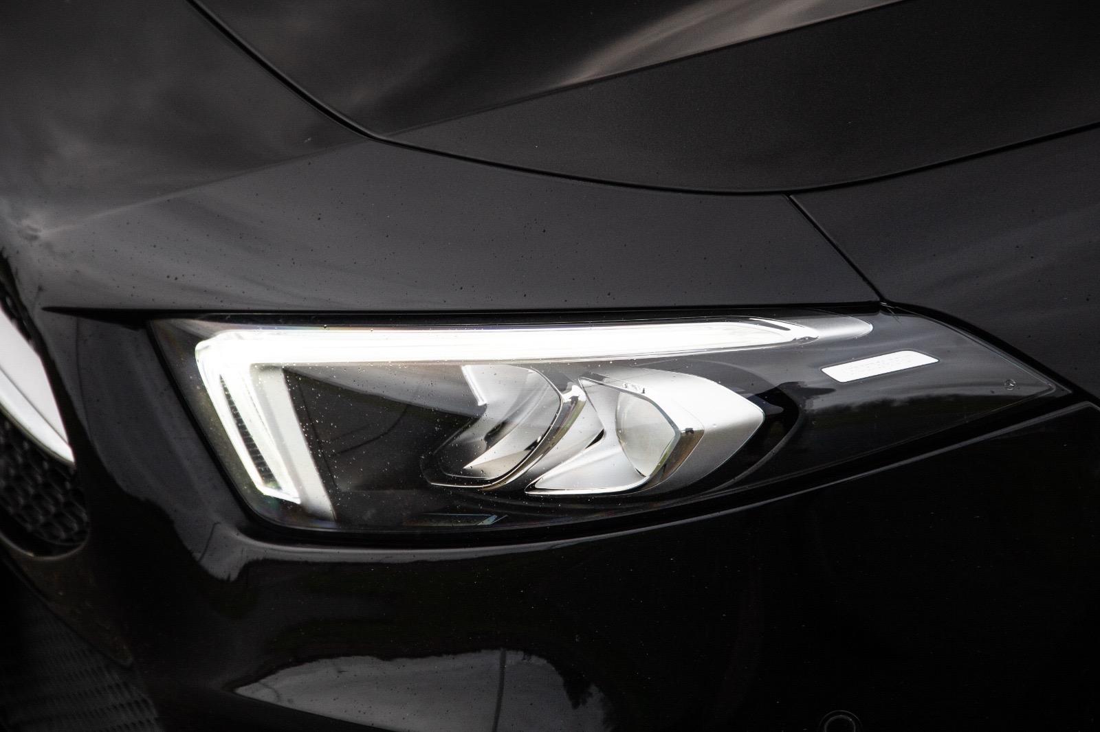 Mercedes-Benz A-Klasse 250 e Business Solution Luxury Limited AUTOMAAT / LEDER / CRUISE CONTROLE / CAMERA / CARPLAY