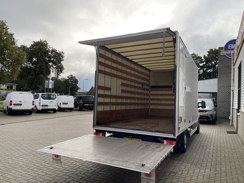 Peugeot Boxer 435 2.0 BlueHDI 164pk Pro bakwagen met Dhollandia laadklep / 440 cm lang / doorladen tot 550 cm mogelijk boven de cabine / euro 6 / airco