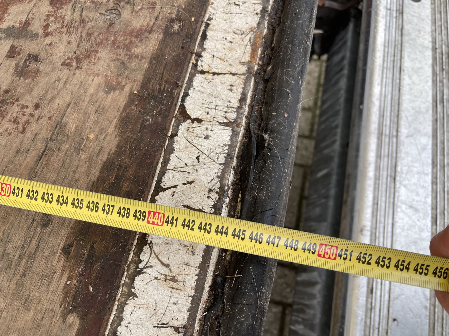 Peugeot Boxer 435 2.0 BlueHDI 164pk Pro bakwagen met Dhollandia laadklep / 440 cm lang / doorladen tot 550 cm mogelijk boven de cabine / euro 6 / airco