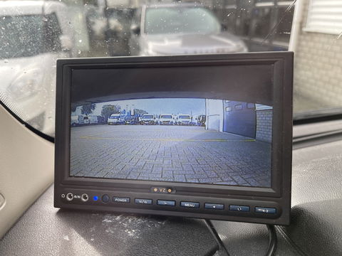 Peugeot Boxer 435 2.0 BlueHDI 164pk Pro bakwagen met Dhollandia laadklep / 440 cm lang / doorladen tot 550 cm mogelijk boven de cabine / euro 6 / airco