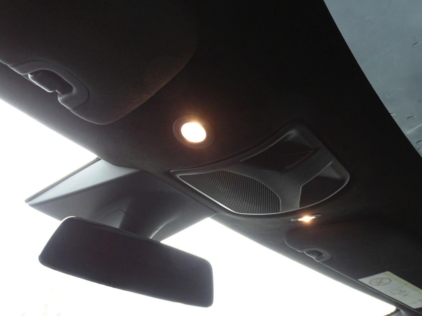 tesla motors MODEL S 90D Base 423PK / alcantara / *NAP*