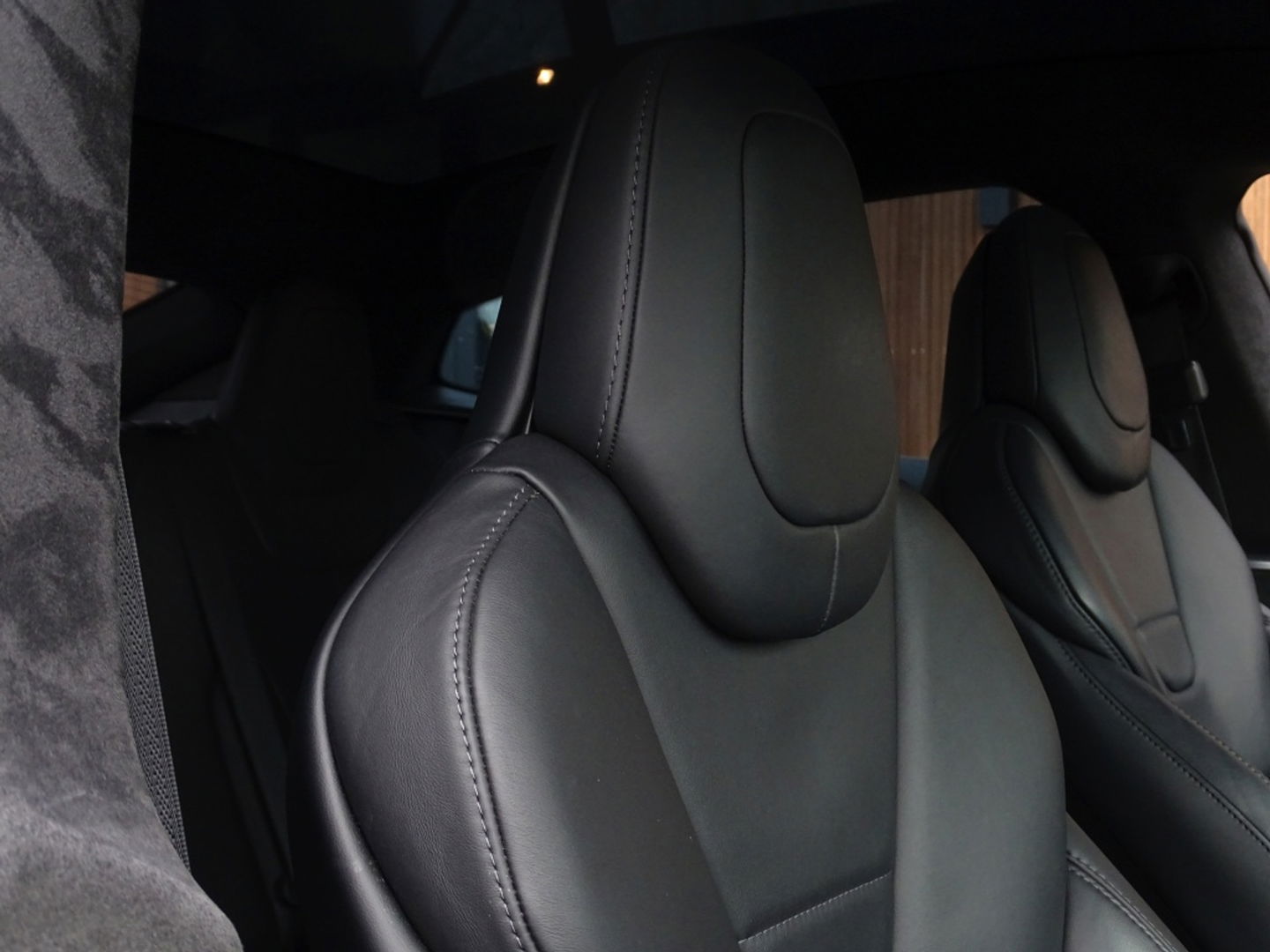 tesla motors MODEL S 90D Base 423PK / alcantara / *NAP*