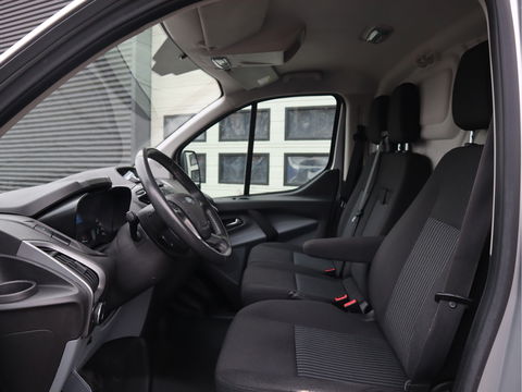 Ford Transit Custom 2.2 TDCI 126pk L2 Lang - Trekhaak - Airco