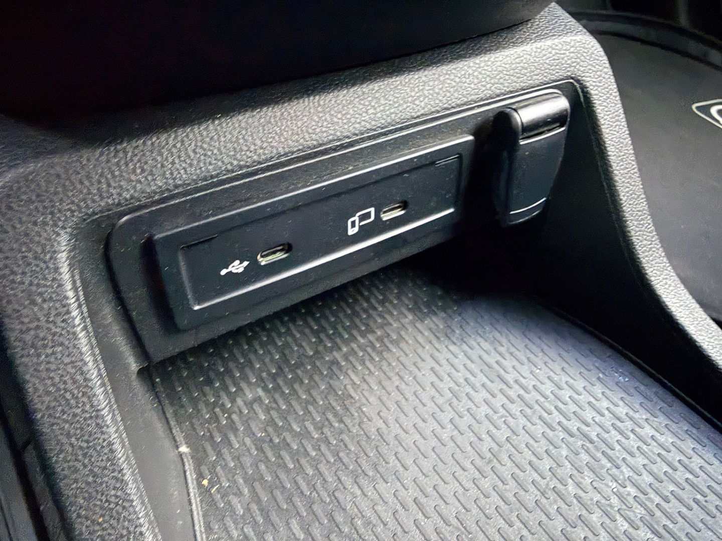 Mercedes-Benz eCitan 112 L1 51 kWh 98,4 SoH - Trekhaak - ApplePlay - Laden 22 kWh - Betimmerd