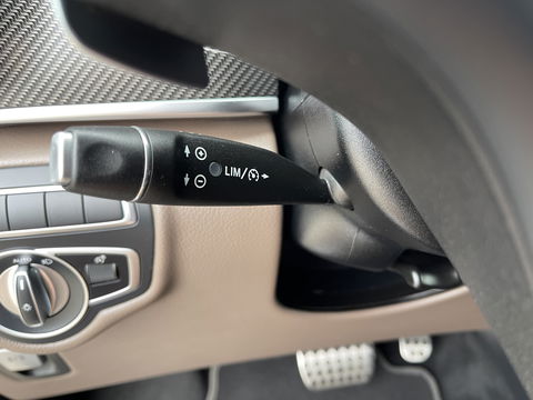 Mercedes-Benz V-Klasse 300d 237pk Extra Lang DC 5 persoons Avantgarde Edition / vaste prijs rijklaar € 49.950 ex btw / lease vanaf € 864 / AMG / burmester / leer / camera / originele Nedelandse bus !