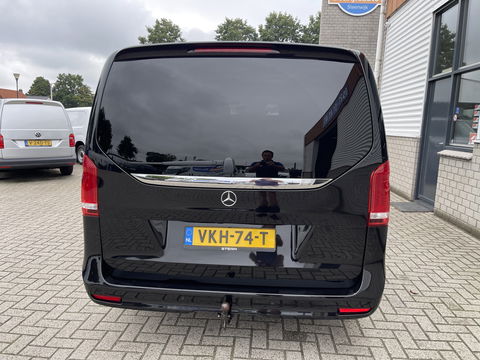 Mercedes-Benz V-Klasse 300d 237pk Extra Lang DC 5 persoons Avantgarde Edition / vaste prijs rijklaar € 49.950 ex btw / lease vanaf € 864 / AMG / burmester / leer / camera / originele Nedelandse bus !